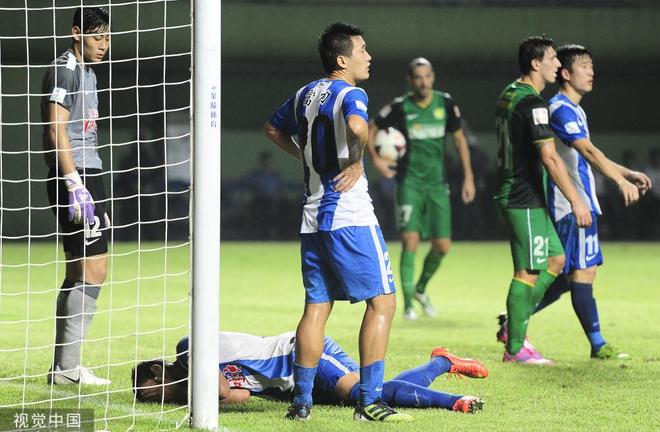 转折点广州队回应争议,荷甲赛后攻防权衡,目标明确,纪律约束更严格(内马尔fg梅西) 转折点广州队回应争议,荷甲赛后攻防权衡,目标明确,纪律约束更严格(内马尔fg梅西)